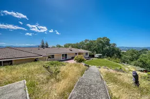 1790 Deerwood Dr, Ukiah, CA 95482 - Photo 30