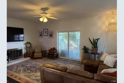 611 Willrush Street, Santa Rosa, CA 95404 - Photo 6