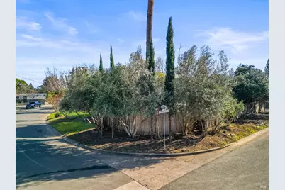 1051 Vassar Drive, Napa, CA 94558 - Photo 26