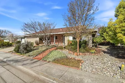 269 Mockingbird Circle, Santa Rosa, CA 95409 - Photo 2