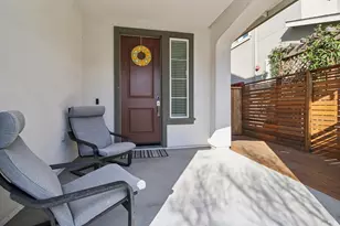 1606 Winterberry Ln, Rohnert Park, CA 94928 - Photo 2