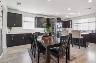 1606 Winterberry Ln, Rohnert Park, CA 94928 - Photo 10