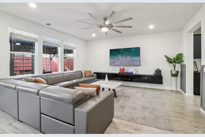 1606 Winterberry Lane, Rohnert Park, CA 94928 - Photo 6