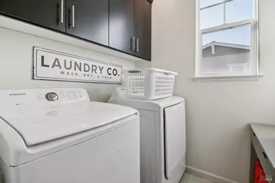 1606 Winterberry Lane, Rohnert Park, CA 94928 - Photo 24