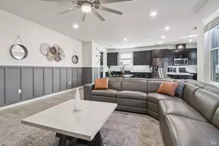 1606 Winterberry Ln, Rohnert Park, CA 94928 - Photo 8