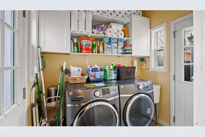 725 Valle Vista Avenue, Vallejo, CA 94590 - Photo 20