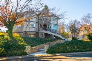 220 Hidden Valley Ln, Vacaville, CA 95688 - Photo 4