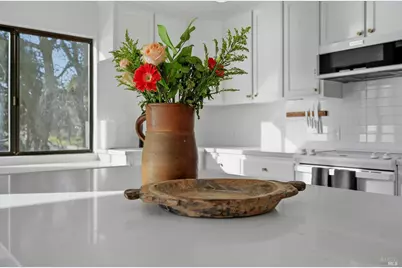 10727 E Highway 20, Clearlake Oaks, CA 95423 - Photo 20