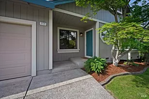 5730 Corbett Cir, Santa Rosa, CA 95403 - Photo 2