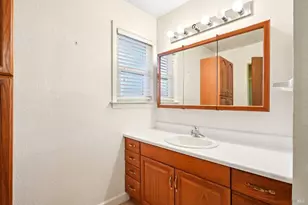 324 Woodside Cir, Vacaville, CA 95688 - Photo 22
