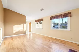 324 Woodside Cir, Vacaville, CA 95688 - Photo 4