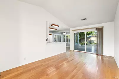 324 Woodside Circle, Vacaville, CA 95688 - Photo 6