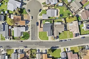 2049 Swan Way, Fairfield, CA 94533 - Photo 6