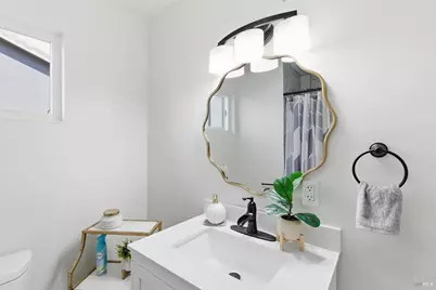 2049 Swan Way, Fairfield, CA 94533 - Photo 30