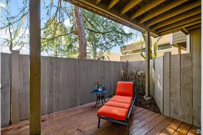 2141 W Steele Lane, Santa Rosa, CA 95403 - Photo 24