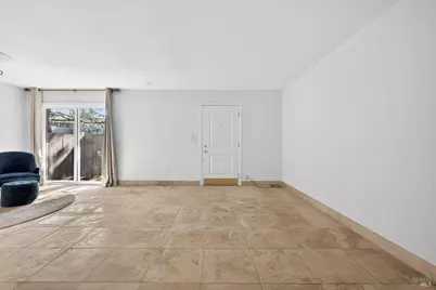 2141 W Steele Lane, Santa Rosa, CA 95403 - Photo 10