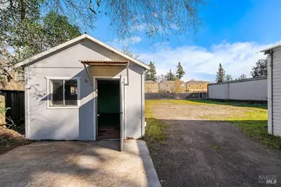 2050 Marlow Road, Santa Rosa, CA 95403 - Photo 42