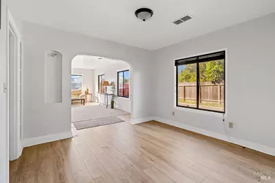 2050 Marlow Road, Santa Rosa, CA 95403 - Photo 12