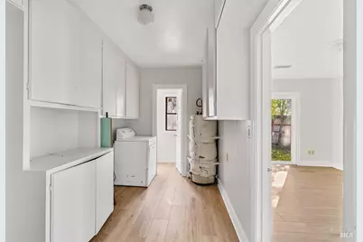 2050 Marlow Road, Santa Rosa, CA 95403 - Photo 24