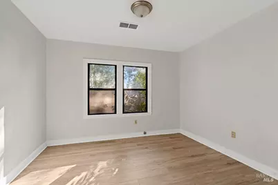 2050 Marlow Road, Santa Rosa, CA 95403 - Photo 18