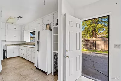 2050 Marlow Road, Santa Rosa, CA 95403 - Photo 8