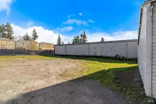 2050 Marlow Rd, Santa Rosa, CA 95403 - Photo 44