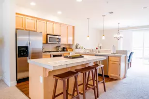 185 Johnson St, Windsor, CA 95492 - Photo 2