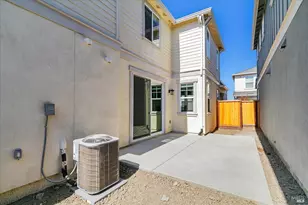 122 Flounder St, Suisun City, CA 94585 - Photo 10