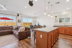 1500 Goldfield Ct, Dixon, CA 95620 - Photo 8