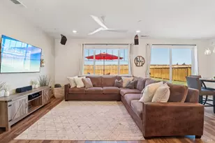 1500 Goldfield Ct, Dixon, CA 95620 - Photo 4