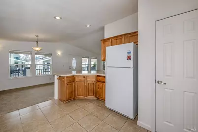 186 Redwing Drive, Santa Rosa, CA 95409 - Photo 6