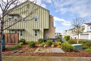 48 Yarrow Way, Santa Rosa, CA 95407 - Photo 2