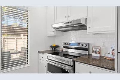 76 Dockside Circle, San Rafael, CA 94903 - Photo 8