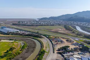 76 Dockside Cir, San Rafael, CA 94903 - Photo 30