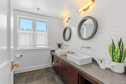 106 Baltimore Avenue, Corte Madera, CA 94925 - Photo 22