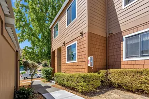 1 Oak Crest Ct, Novato, CA 94947 - Photo 2