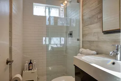 17542 Orchard Avenue, Guerneville, CA 95446 - Photo 16