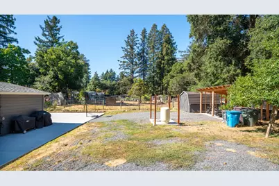 1550 Laguna Road, Santa Rosa, CA 95401 - Photo 12