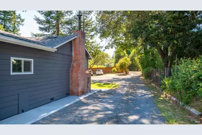 1550 Laguna Road, Santa Rosa, CA 95401 - Photo 8