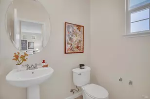 1030 Driftwood Dr, Suisun City, CA 94585 - Photo 10