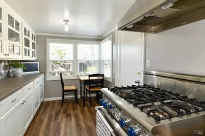 1142 Legion Avenue, Napa, CA 94559 - Photo 14