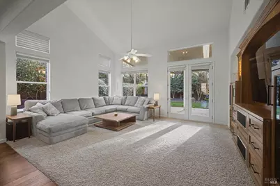 931 Zephyr Lane, Vacaville, CA 95687 - Photo 14