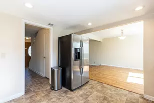 380 Claridge Ct, Vacaville, CA 95687 - Photo 14