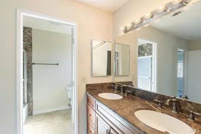 380 Claridge Court, Vacaville, CA 95687 - Photo 24