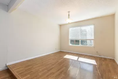 380 Claridge Court, Vacaville, CA 95687 - Photo 8