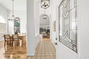 5537 Corbett Cir, Santa Rosa, CA 95403 - Photo 4