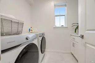 1747 Linden Ln, Santa Rosa, CA 95404 - Photo 40