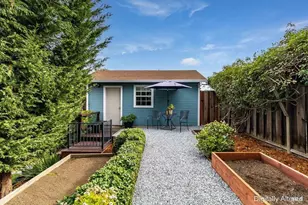 648 E J St, Benicia, CA 94510 - Photo 34