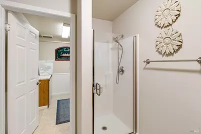 648 E J Street, Benicia, CA 94510 - Photo 8