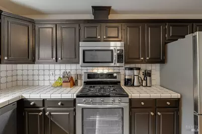 648 E J Street, Benicia, CA 94510 - Photo 20